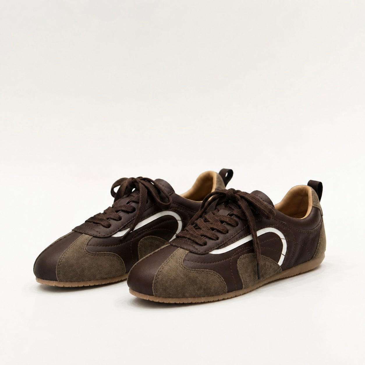 Women's Cleo Classic Vintage Style Trainers